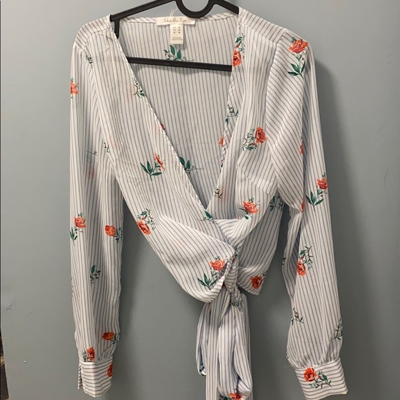 π2/$15π Long Sleeve Floral Print Shirt